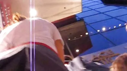 المداعبات امرأة سمراء مقيدة في سكس عربي صوت وصوره الطابق السفلي للنشوة الجنسية
