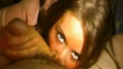تبادل البنات مع آباء سكس ممثلات عربيات العهرة أمر شائع.