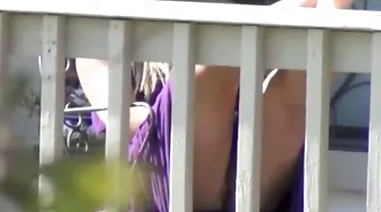 يراقب الرجل جنس صديقته من الجانب سكس عربي 2015