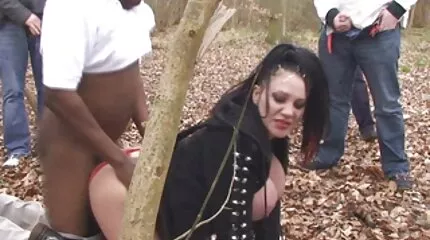 الحبيب الأصلع جعل الفرخ نائب الرئيس من جنس عربي فيديو ممارسة الجنس معه في المطبخ.