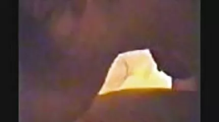 وقحة ذكية وضعت دسار في مؤخرتها وسحبت احدث افلام سكس مترجم نقطة.