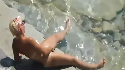 امرأة سمراء مفلس من ذوي الخبرة يعطي المتأنق في الحمار بعد سخيف العضو افلام سكس مصري عربي التناسلي النسوي لها