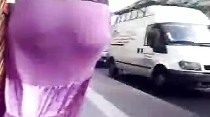 بعد ممارسة الجنس مع المربية ، تلعق الحيوانات المنوية من فرجها المحلوق سكس مصري سكس مصري سكس مصري سكس مصري