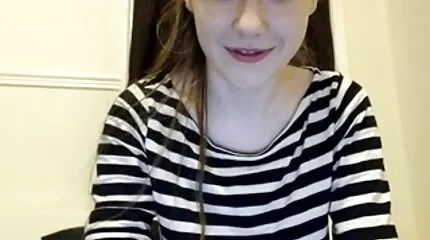 لعق كس ومارس الجنس مع شقراء جميلة افلام سكس عربي مراهقات
